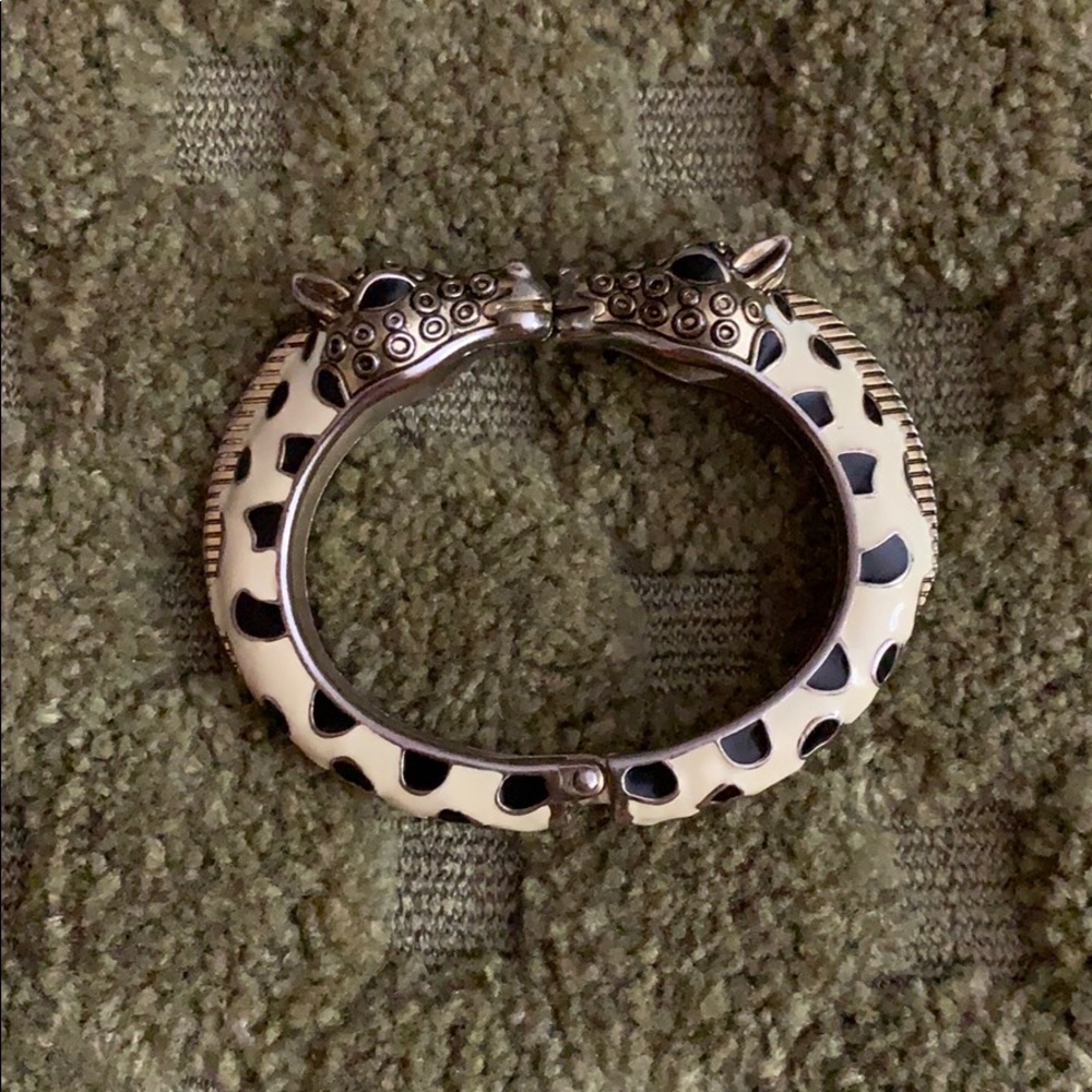 🦒 Vintage giraffe bracelet